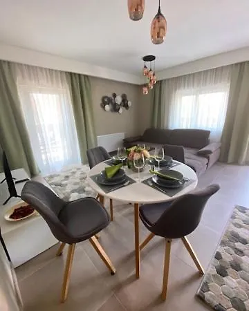 Lelle Sun And Pool Apartman Balatonlelle