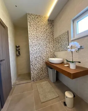 Apartman Lelle Sun And Pool *